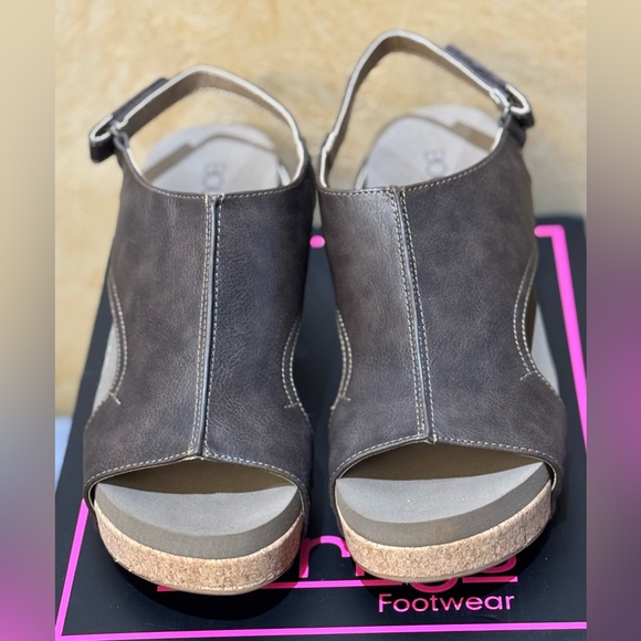 Corkys Chocolate Carley 
Size 9 - Picture 2 of 6